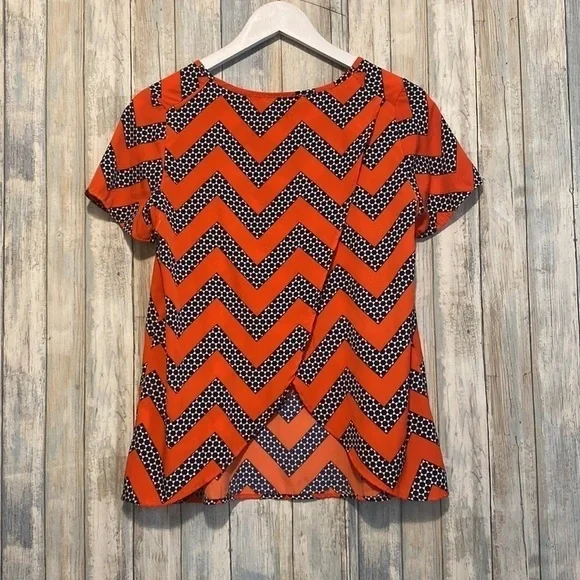 ELLIE Crisscross Back Red printed Blouse | Size small - Picture 12 of 12